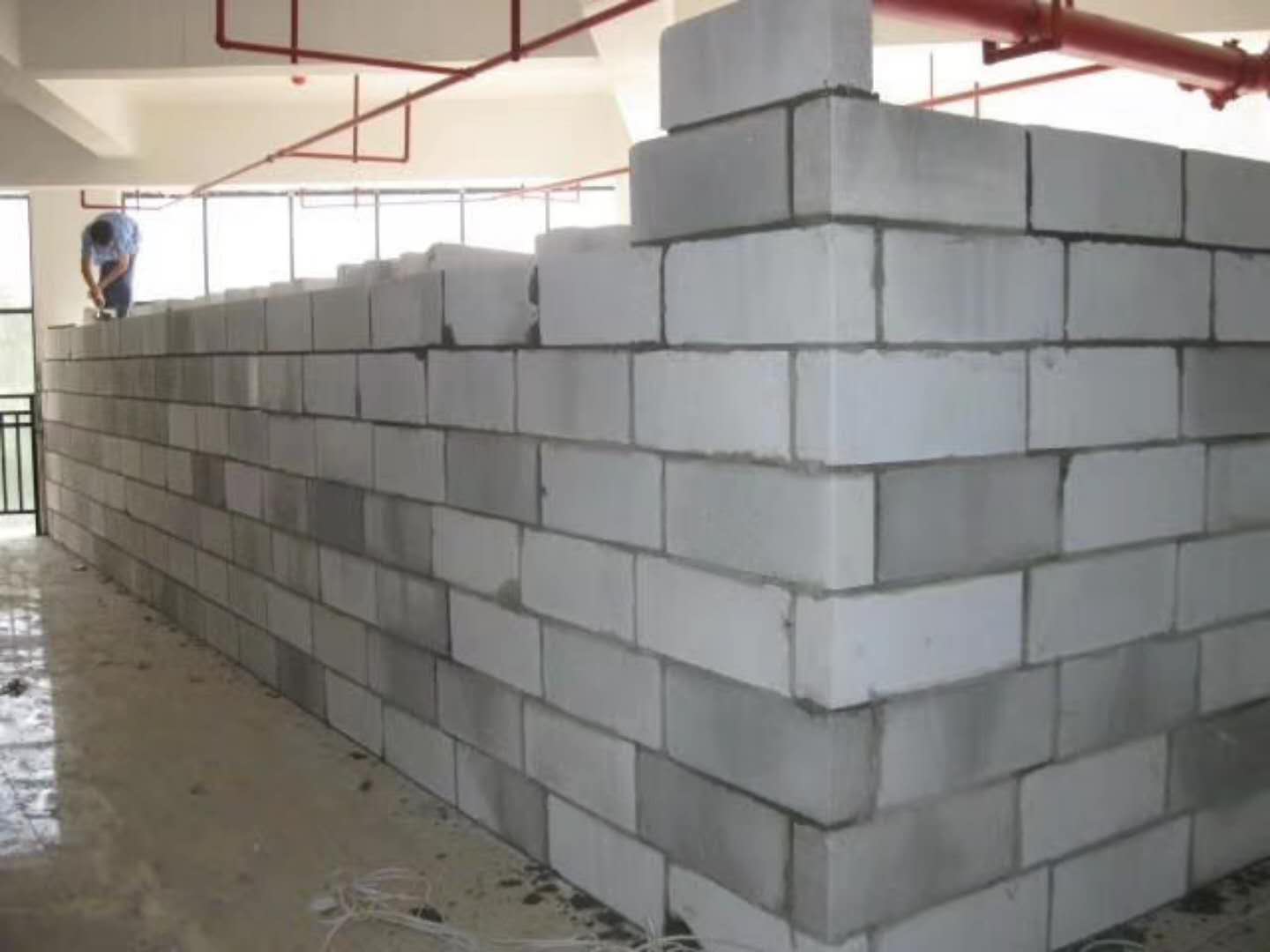 遵义蒸压加气混凝土砌块承重墙静力和抗震性能的研究